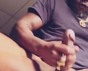 She didn’t know I was JACKING OFF to her voice! ???? Onlyfans @CesarBelifonteUncut